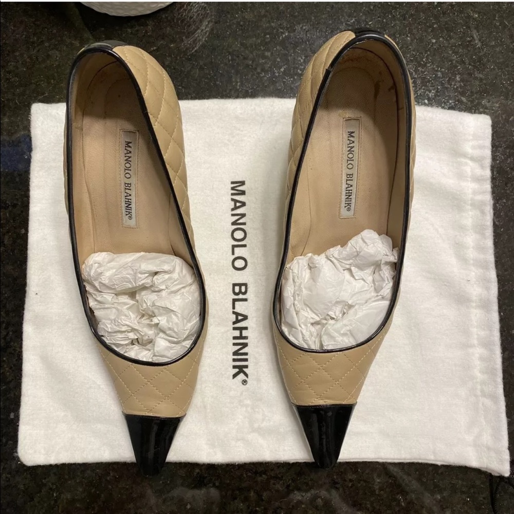 Quilted Manolo Blahnik Spectator Pumps - Sz 40